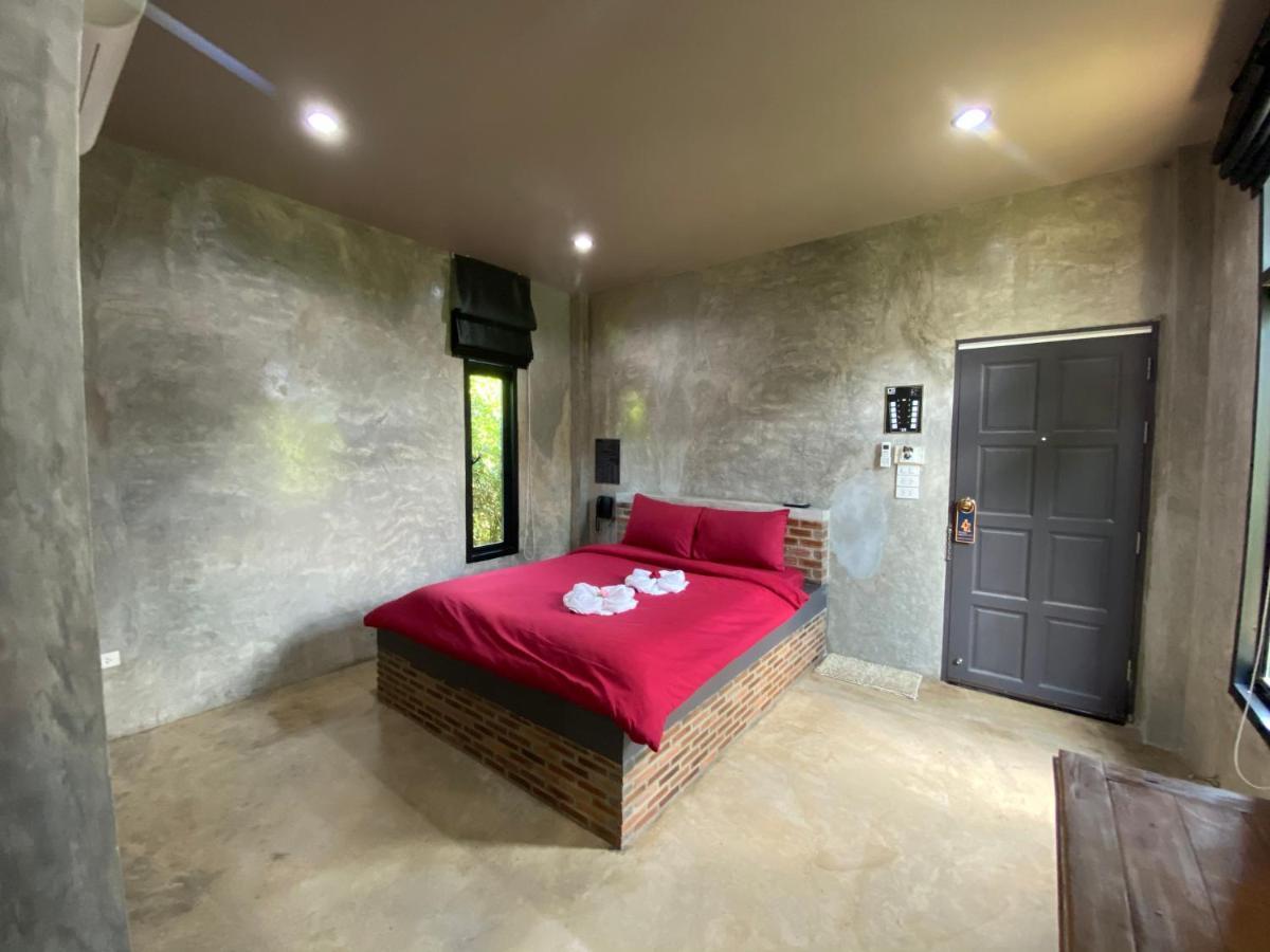 The Loft House Sakaeo Hotel Watthana Nakhon Kültér fotó