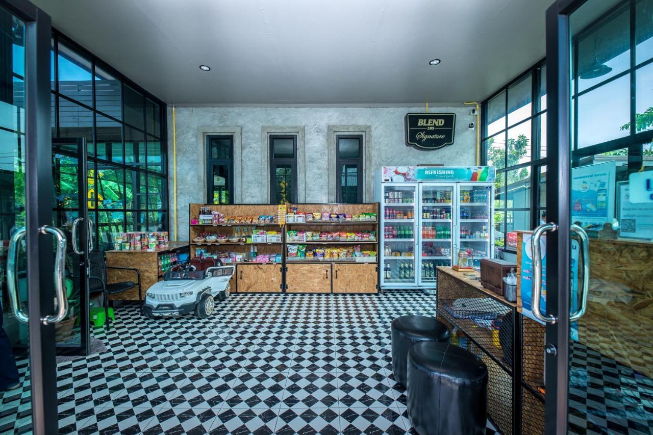 The Loft House Sakaeo Hotel Watthana Nakhon Kültér fotó